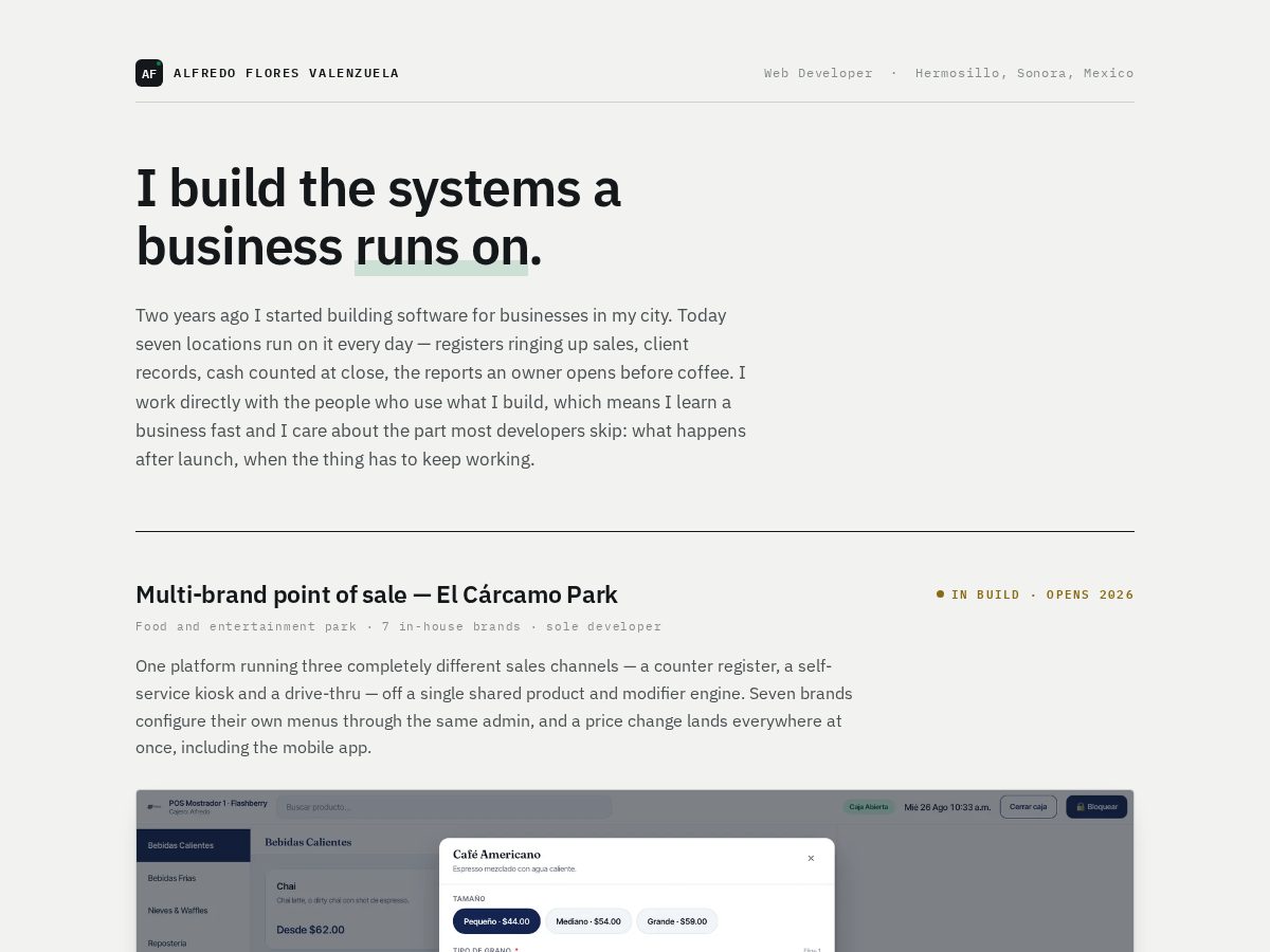 Landing-page snapshot of alfredofloresv.dev