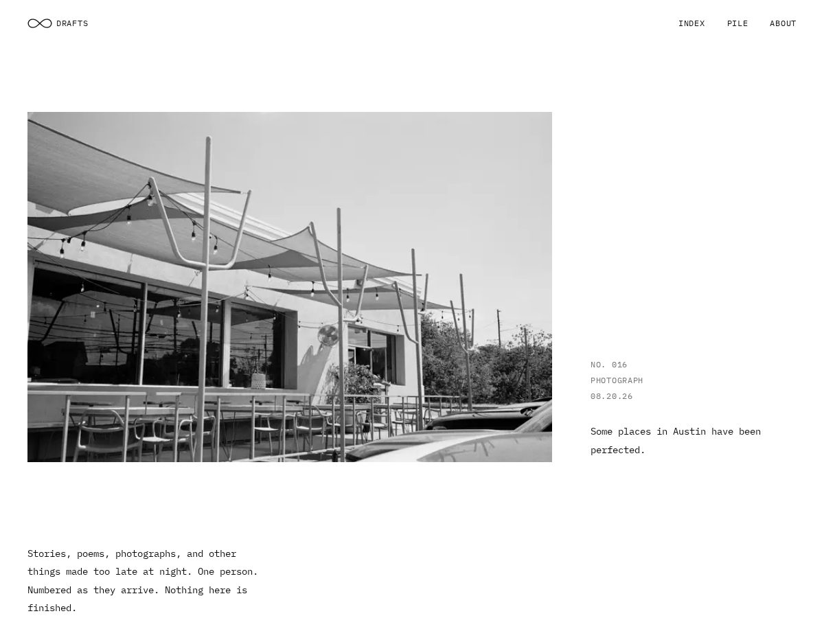 Landing-page snapshot of infinitydrafts.com