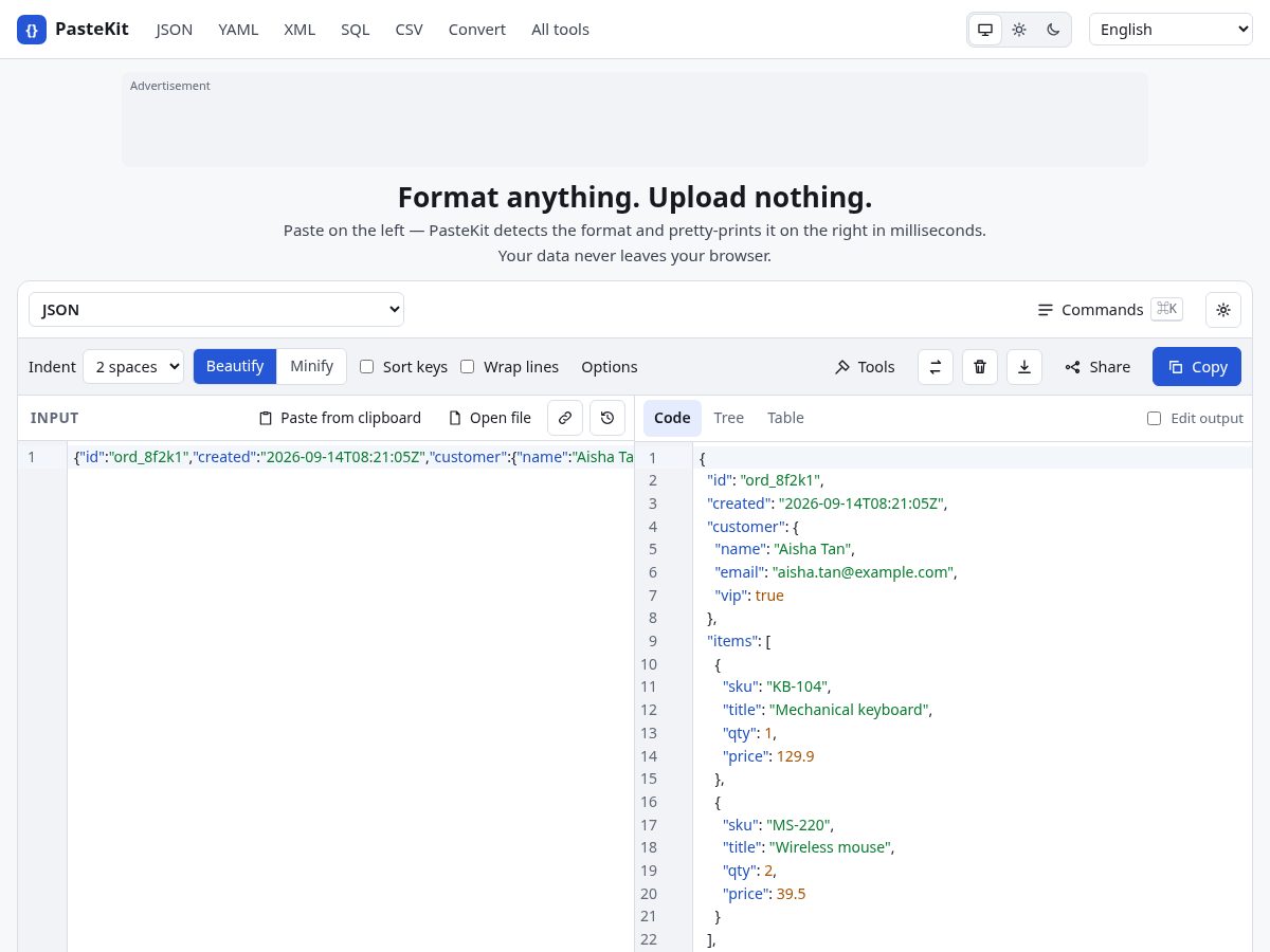 Landing-page snapshot of pastekit.dev