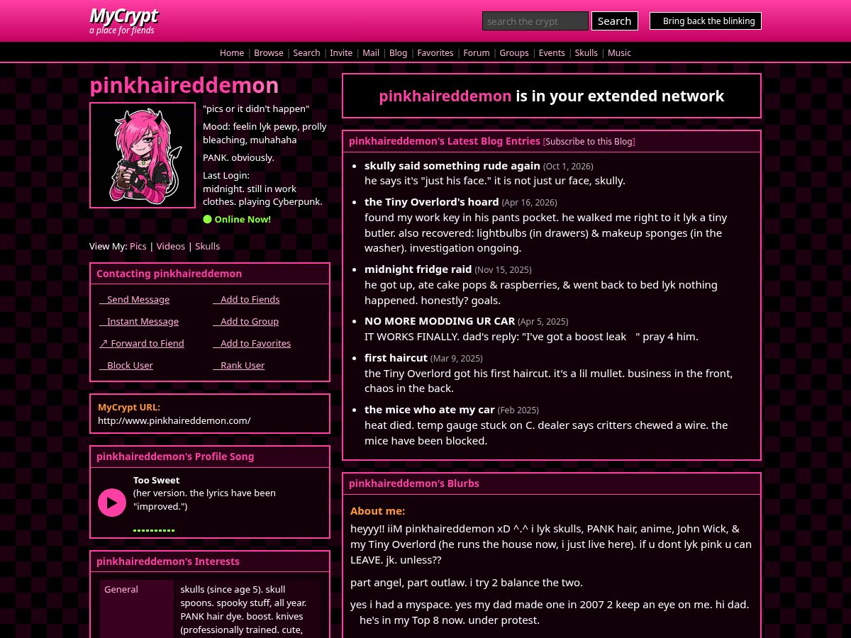 Landing-page snapshot of pinkhaireddemon.com