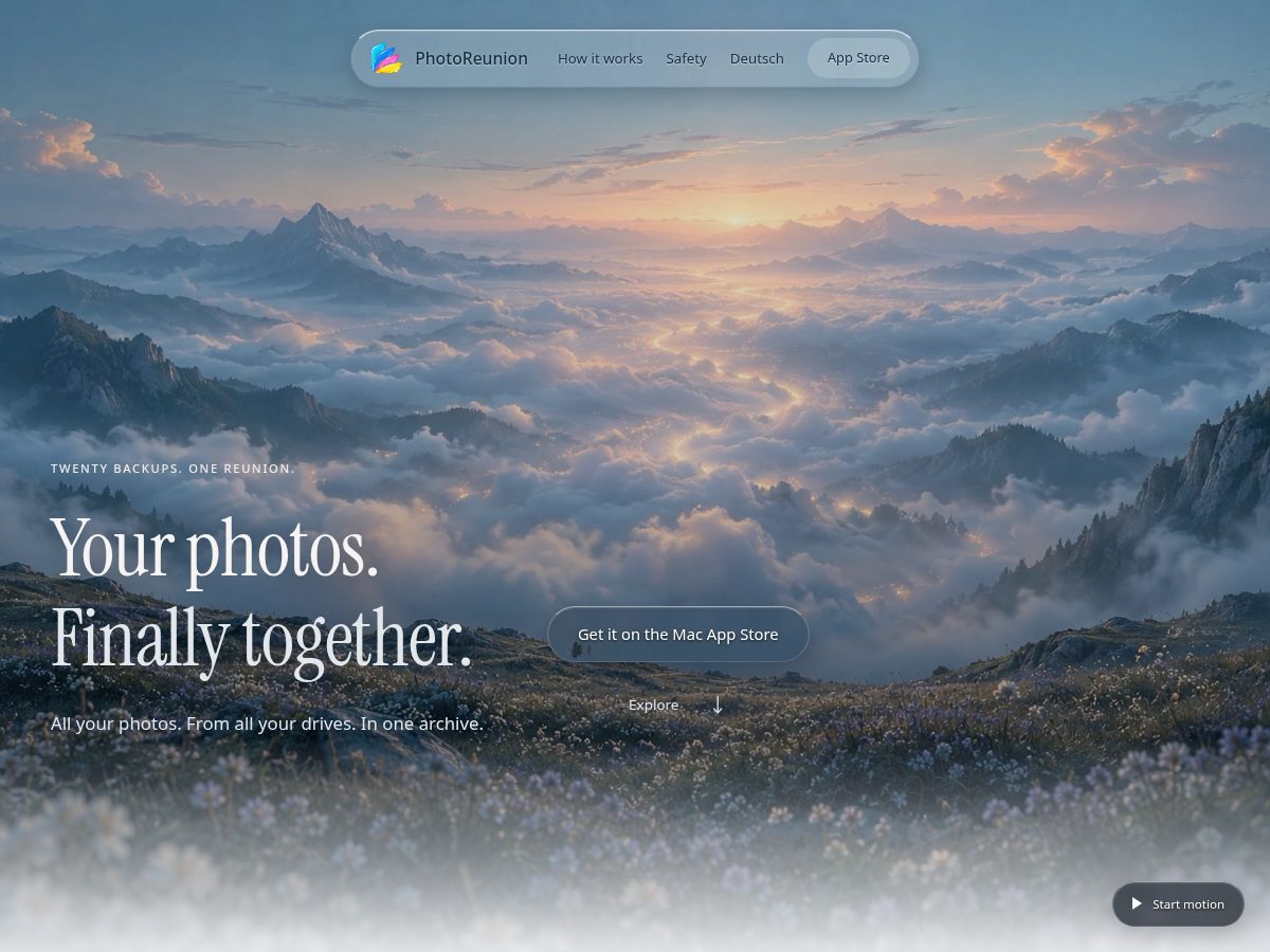 Landing-page snapshot of photoreunion.app
